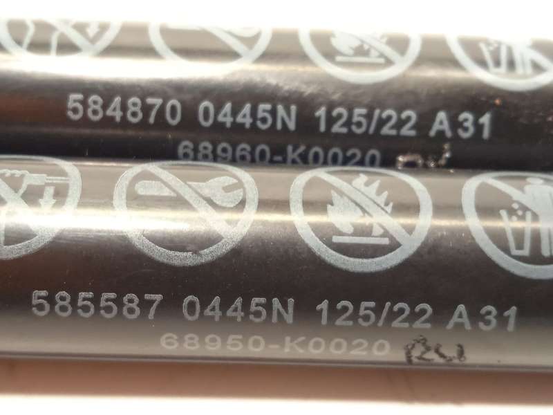 Recambio de amortiguadores maletero / porton para toyota yaris (_p21_, _pa1_, _ph1_) 1.5 (mxpa11) referencia OEM IAM 68950K0020 - Gris 3