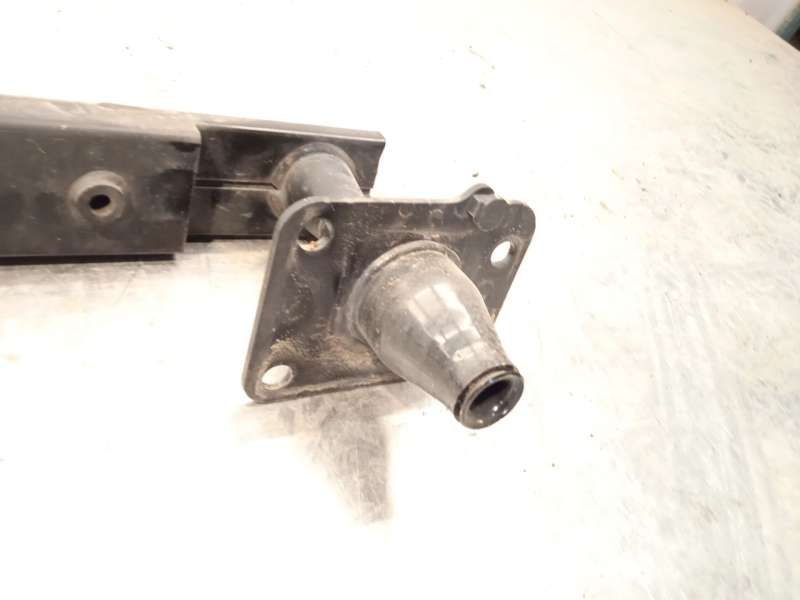 Recambio de refuerzo paragolpes delantero para peugeot 5008 (0u_, 0e_) 1.6 hdi referencia OEM IAM 7104LE - Antracita 3