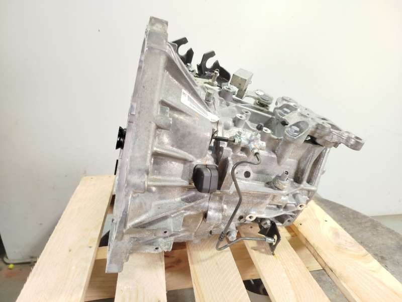 Recambio de caja cambios para toyota yaris (_p21_, _pa1_, _ph1_) 1.5 (mxpa11) referencia OEM IAM 30300K0010 - Gris 4