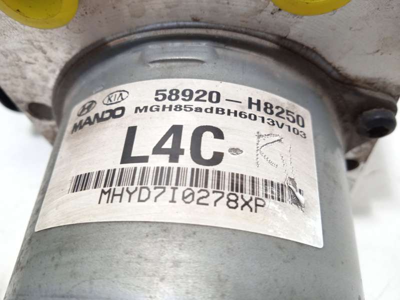 Recambio de abs para kia stonic (yb) 1.2 cvvt referencia OEM IAM 58920H8250 BE6003V107 MGH85ADBH6013V103 8