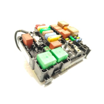 CAJA RELES / FUSIBLES 9804848480 