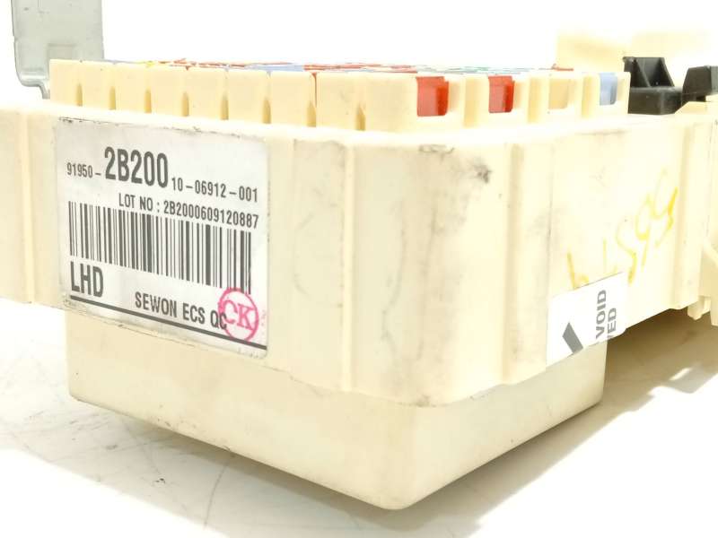 Recambio de caja reles / fusibles para hyundai santa fé ii (cm) 2.2 crdi referencia OEM IAM 919502B200 - Azul 4