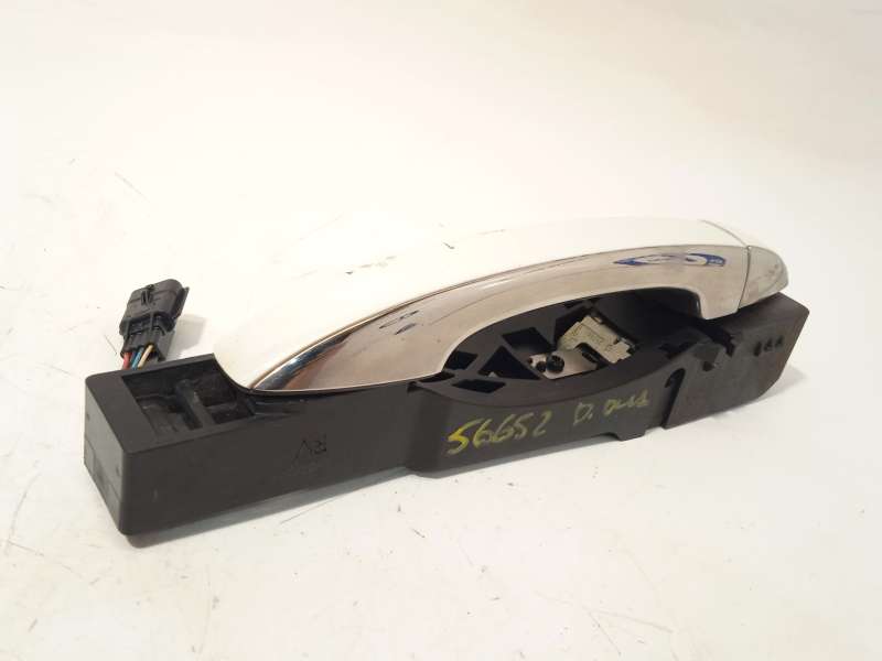 Recambio de maneta exterior delantera derecha para renault megane iv hatchback (b9a/m/n_) 1.5 blue dci 115 (b9a6) referencia OEM - Blanco 2