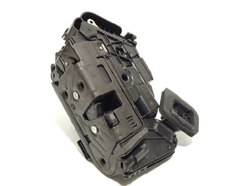 CERRADURA PUERTA DELANTERA DERECHA 5TB837016A 