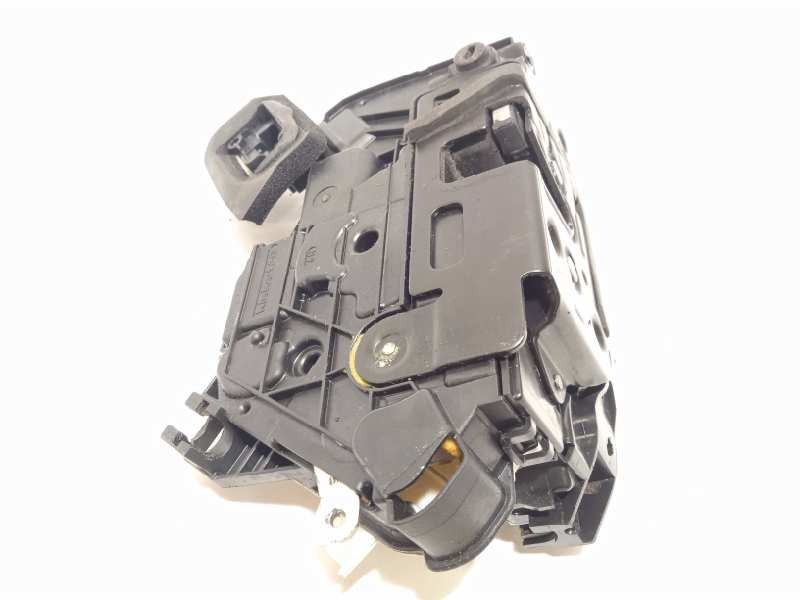 CERRADURA PUERTA TRASERA DERECHA 5E0839016A 