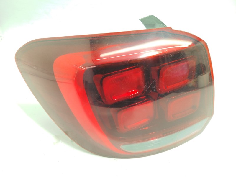 PILOTO TRASERO IZQUIERDO 265554938R 90113188