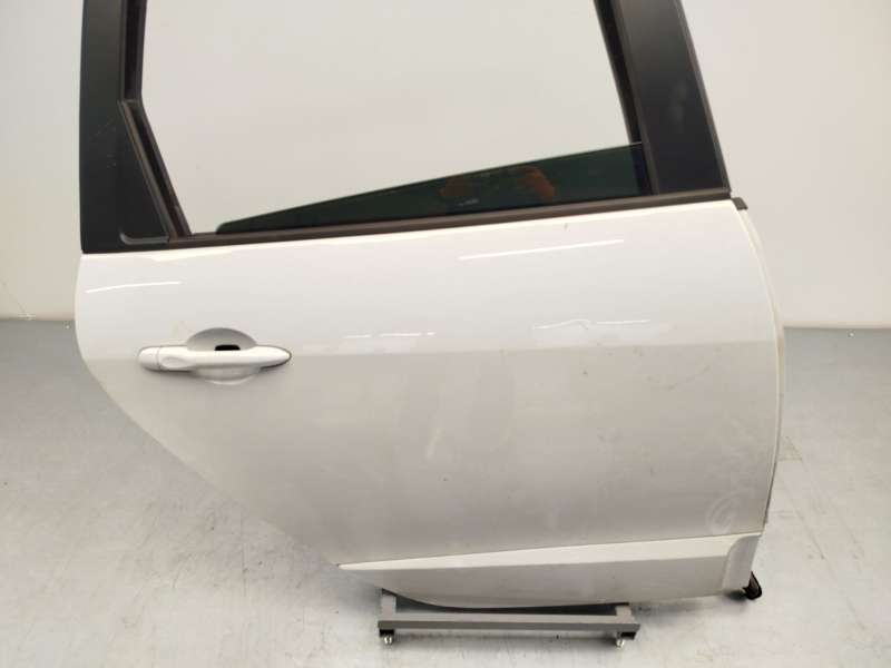Recambio de puerta trasera derecha para renault scénic iii (jz0/1_) 1.2 tce referencia OEM IAM 821007232R 4