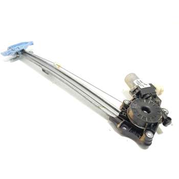 ELEVALUNAS DELANTERO IZQUIERDO 8343052R10 0620403620