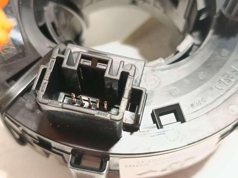 Recambio de anillo airbag para mazda mazda 3 sedan 2.5 e-skyactiv-g referencia OEM IAM BDGG66CS0C 5