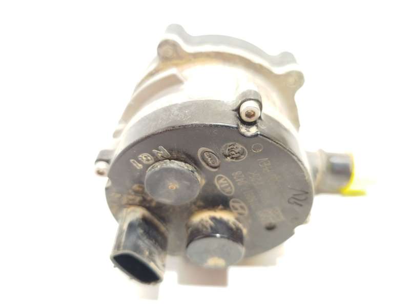 Recambio de bomba agua para kia niro (de) 1.6 gdi hybrid referencia OEM IAM 369002B200 369102B100 - Blanco 2
