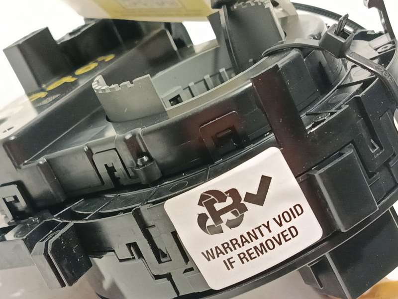 Recambio de anillo airbag para mazda mazda 3 sedan 2.5 e-skyactiv-g referencia OEM IAM BDGG66CS0C 8
