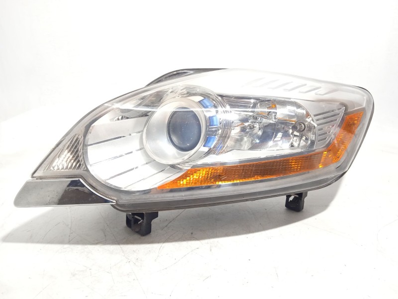 FARO IZQUIERDO 8V4113D155AD 1590743 1EL00969641