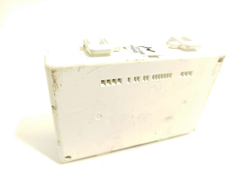 Recambio de modulo electronico para suzuki swift berlina (mz) 1.6 16v cat referencia OEM IAM 3677072KB2  B72KB - Blanco 2