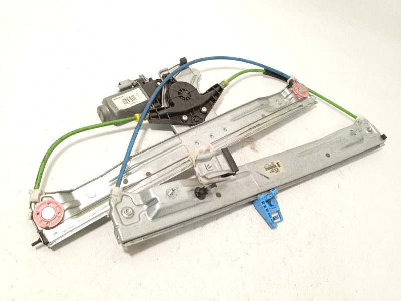 ELEVALUNAS DELANTERO DERECHO 9672210680 402188B 