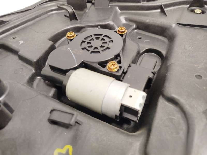 Recambio de elevalunas trasero derecho para mazda 3 (bk) 2.0 (bkep) referencia OEM IAM BP4K7297XE - Rojo 2
