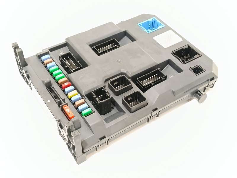 Recambio de caja reles / fusibles para peugeot 207/207+ (wa_, wc_) 1.4 16v referencia OEM IAM 9664983080 2