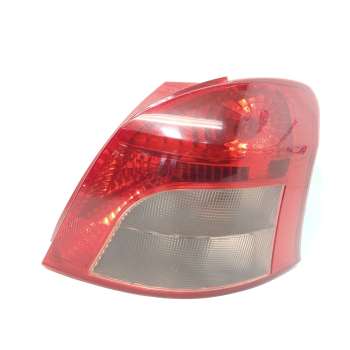 PILOTO TRASERO DERECHO 815510D110 