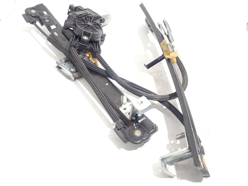 ELEVALUNAS DELANTERO DERECHO 6R0959802Q 