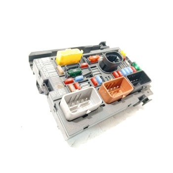 CAJA RELES / FUSIBLES 9664706280 9807028780 9807028880