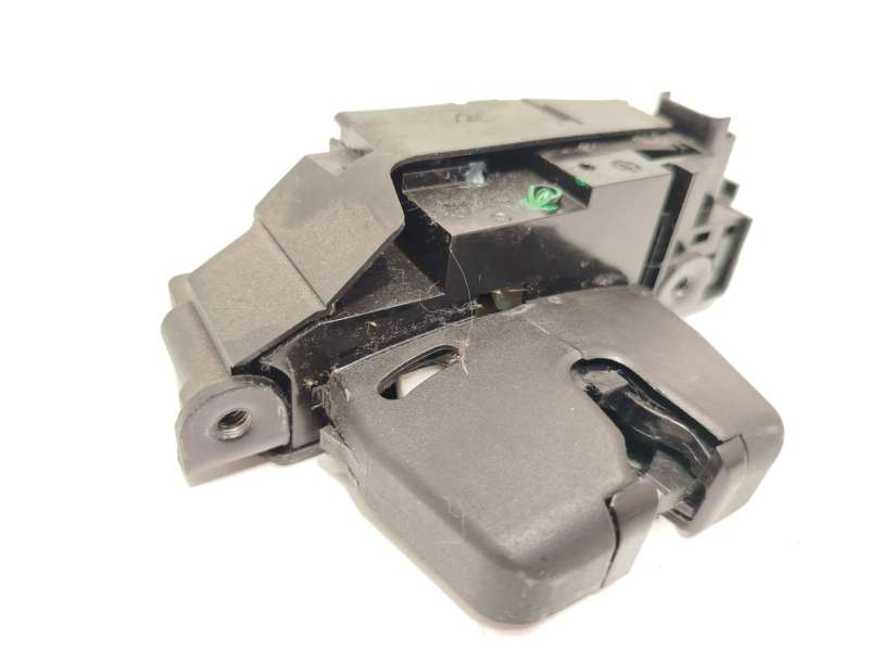 Recambio de cerradura maletero / porton para citroën c3 iii (sx) 1.2 vti 82 lpg referencia OEM IAM 9816195380