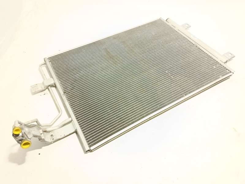 Recambio de condensador / radiador aire acondicionado para mazda mazda 3 sedan 2.5 e-skyactiv-g referencia OEM IAM BDGFC230204 3