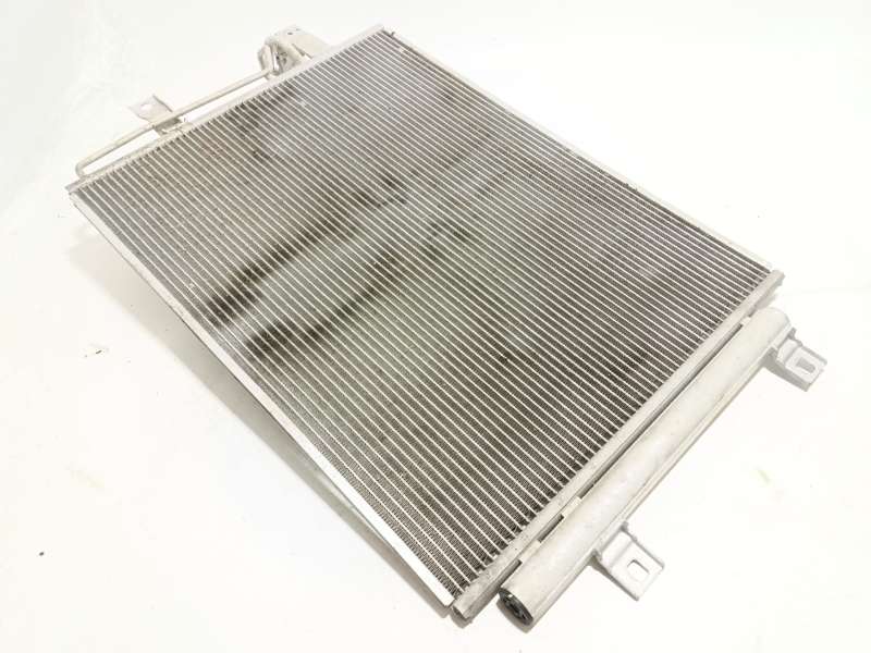 Recambio de condensador / radiador aire acondicionado para mazda mazda 3 sedan 2.5 e-skyactiv-g referencia OEM IAM BDGFC230204 4