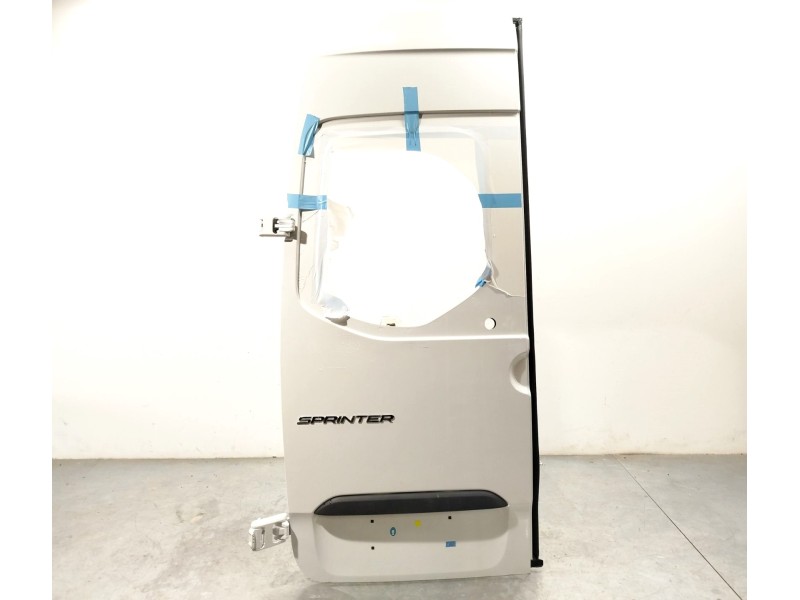 PUERTA TRASERA IZQUIERDA A9077405500 9077405500