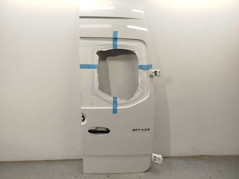 PUERTA TRASERA DERECHA A9077405400 9077405400