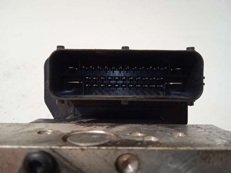 Recambio de abs para hyundai i40 style blue referencia OEM IAM 589203Z570 BE6003I507 BH6013I509 4
