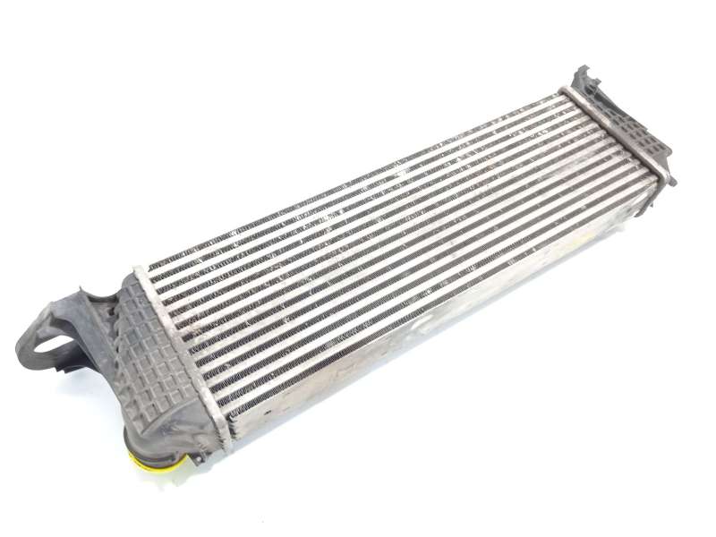 Recambio de intercooler para iveco daily v furgoneta 29s13, 29l13, 35c13, 35s13, 40c13, 40s13 referencia OEM IAM 5801526777 - Blanco 4