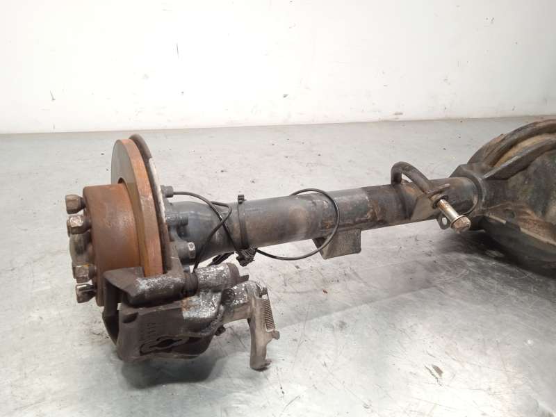 Recambio de puente trasero para iveco daily v furgoneta 29s13, 29l13, 35c13, 35s13, 40c13, 40s13 referencia OEM IAM 46391693 - Blanco 2