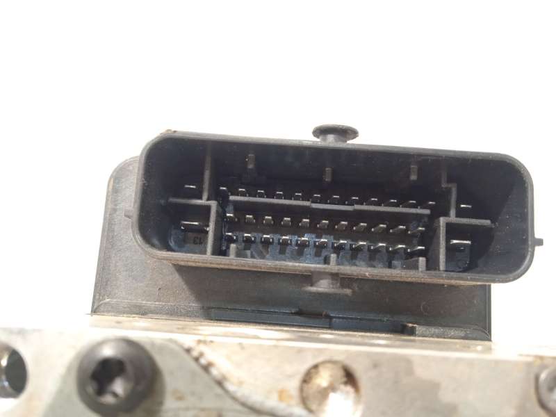 Recambio de abs para kia stonic (yb) 1.2 cvvt referencia OEM IAM 58920H8250 BE6003V107 MGH85ADBH6013V103 4