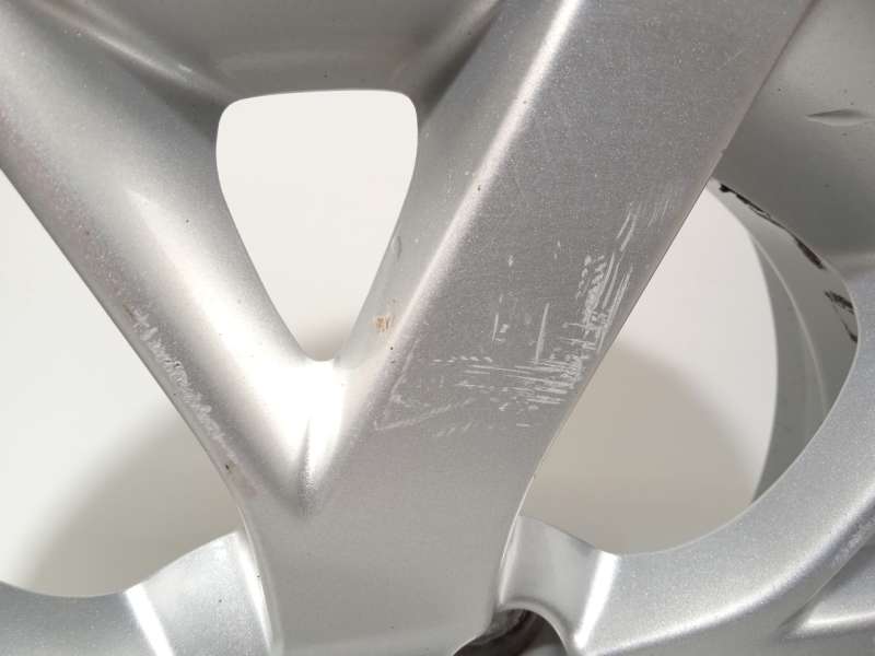 Recambio de llanta para nissan note acenta referencia OEM IAM SA303VU1A D03003VU1A - Blanco 4