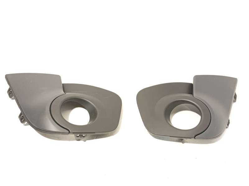 REJILLA PARAGOLPES DELANTERO 7701209604 