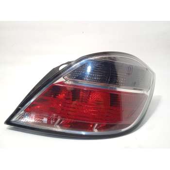 PILOTO TRASERO DERECHO 13222325 