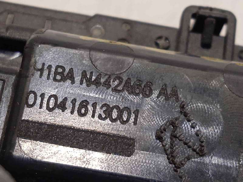 Recambio de cerradura maletero / porton para ford fiesta vii (hj, hf) 1.5 tdci referencia OEM IAM H1BAN442A66  2475591 - Blanco 4