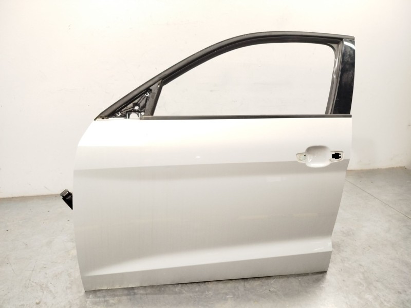 PUERTA DELANTERA IZQUIERDA 82G831051 