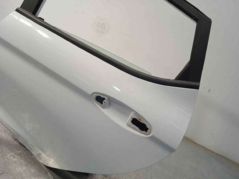 Recambio de puerta trasera izquierda para ford fiesta vii (hj, hf) 1.5 tdci referencia OEM IAM 2086397  PH1BBA24631DA - Blanco 3