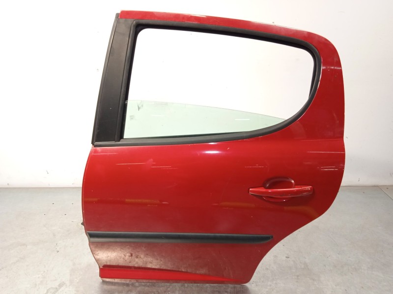 PUERTA TRASERA IZQUIERDA 9006N2 