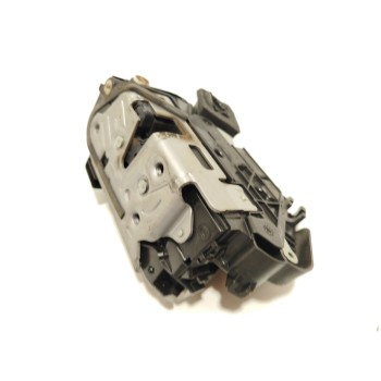 CERRADURA PUERTA TRASERA IZQUIERDA 5TA839015Q 