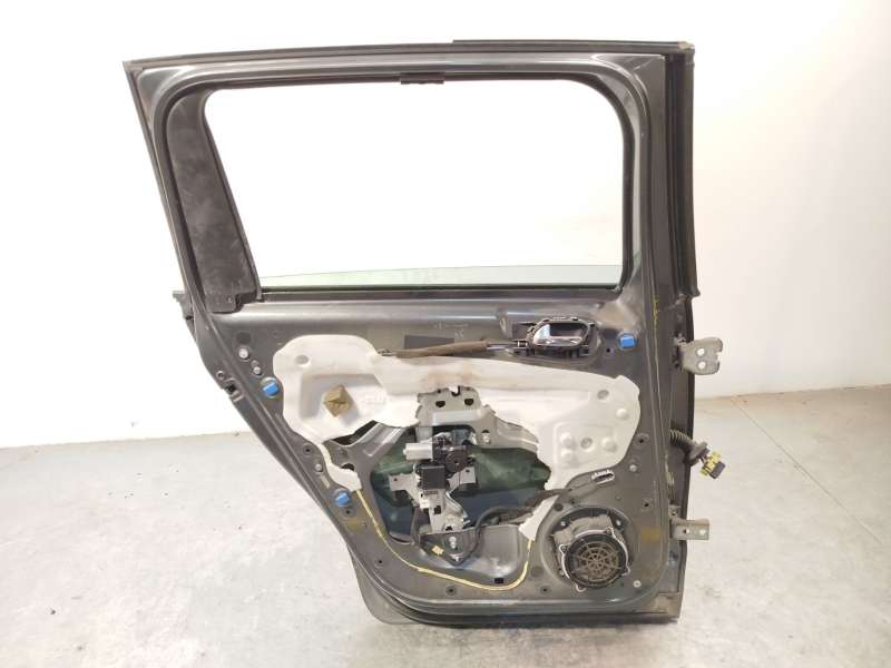 Recambio de puerta trasera izquierda para volvo v50 (545) 2.0 d referencia OEM IAM 31335469 5