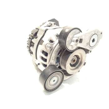ALTERNADOR 04L903018A 2724194E IST80S
