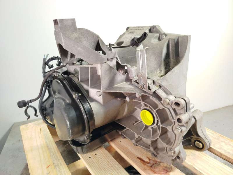 Recambio de caja cambios para ford focus iii 1.0 ecoboost referencia OEM IAM CV6R7002BBC 2057783 - Blanco 2