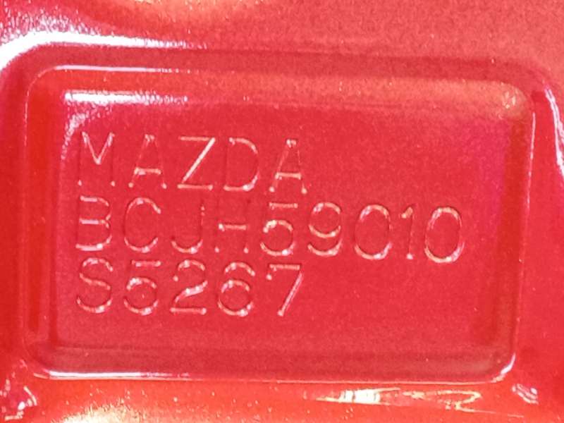 Recambio de puerta delantera izquierda para mazda mazda 3 sedan 2.5 e-skyactiv-g referencia OEM IAM BCJH59010 BCY05902XF 6