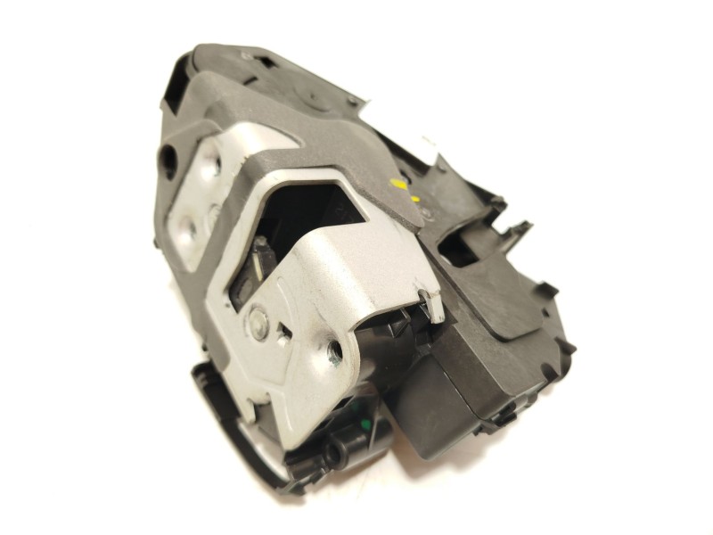 CERRADURA PUERTA DELANTERA IZQUIERDA R2X6V219A65BF 2761711 