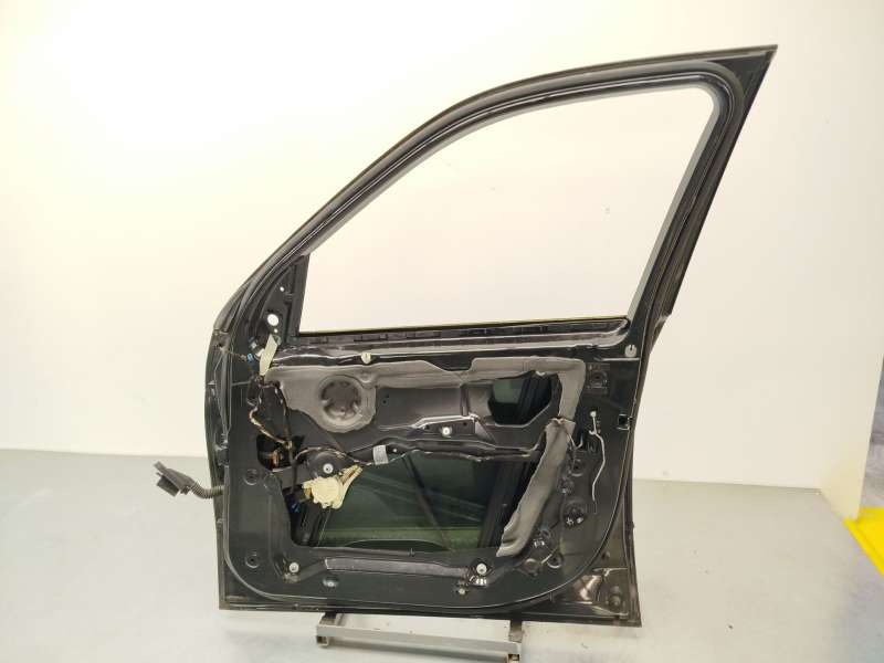 Recambio de puerta delantera derecha para bmw x5 (e70) xdrive 48 i referencia OEM IAM 41517211424 - Negro 5