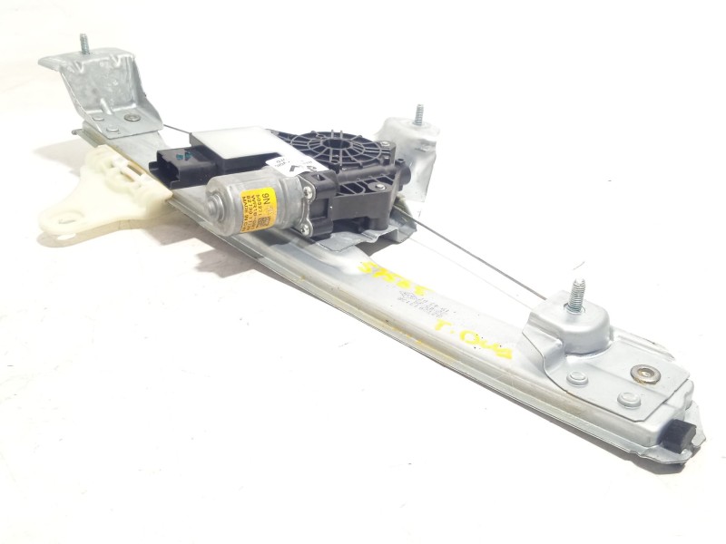 ELEVALUNAS TRASERO DERECHO 827201313R 827301713R 