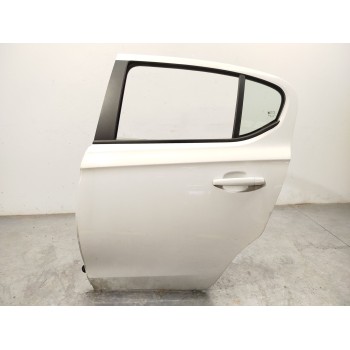 PUERTA TRASERA IZQUIERDA 39135551 