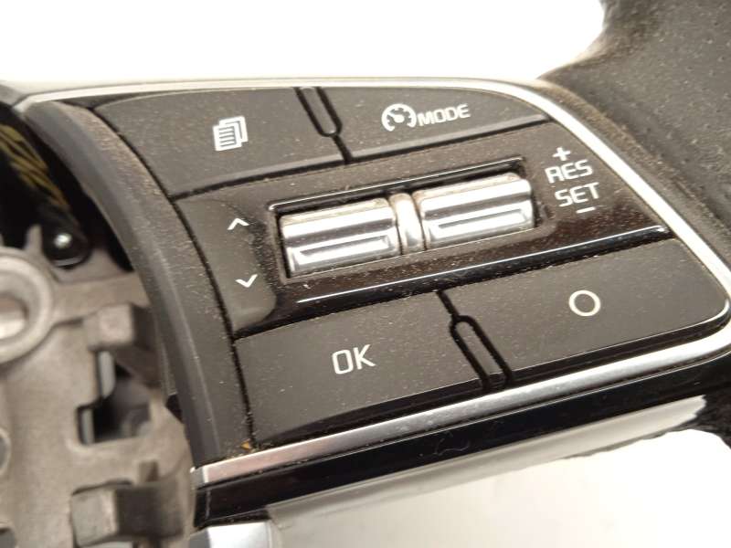 Recambio de volante para kia sportage gt line essential 2wd referencia OEM IAM 56120D9AD0QB1 - Gris 3