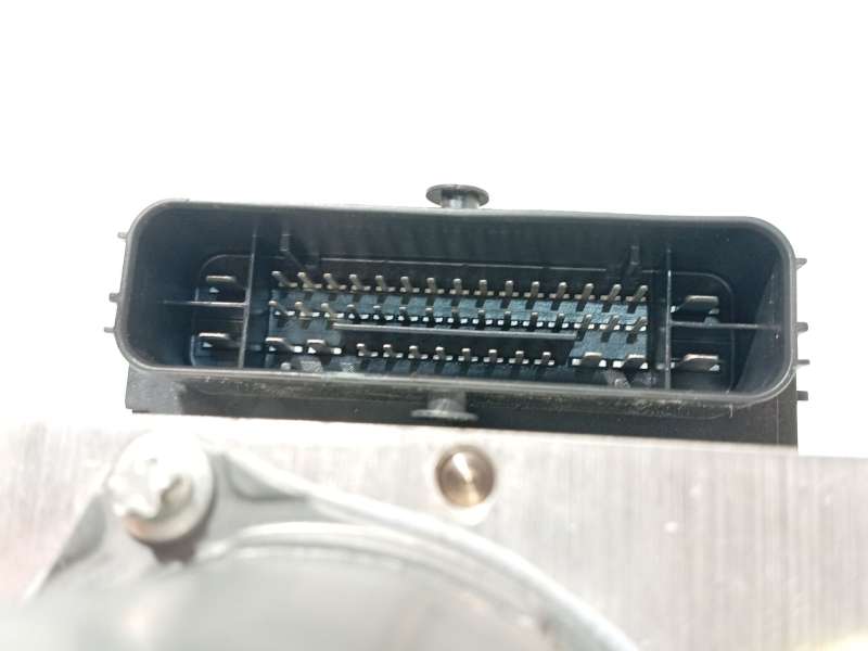 Recambio de abs para toyota yaris cross (mxp_) 1.5 hybrid (mxpj10) referencia OEM IAM 445400D861 0265957151 970400 4